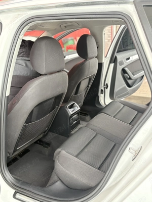 Audi A4 B8 Avant 2011 - imagine 10