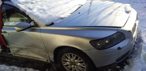 Dezmembrez volvo v50 2.0 - imagine 2