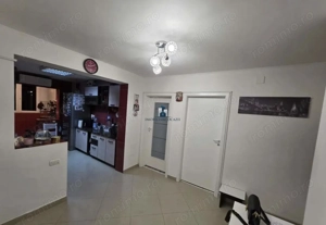 Vanzare Apartament 4 Camere Semidecomandat Berceni-Samoila Dumitru