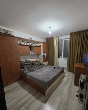 Vanzare Apartament 4 Camere Semidecomandat Berceni-Samoila Dumitru - imagine 8