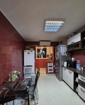 Vanzare Apartament 4 Camere Semidecomandat Berceni-Samoila Dumitru - imagine 14