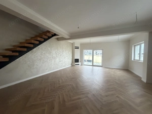 Zona centrala. Disponibila imediat. Toate utilitatile si asfalt 