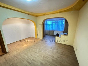 De Vanzare - Ap. 3 Camere - Micro 13B Scoala nr. 38 - imagine 13