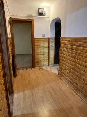 De Vanzare - Ap. 3 Camere - Micro 13B Scoala nr. 38 - imagine 3