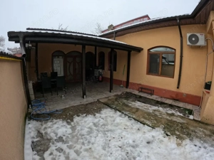 Casă de Vis de Vânzare – Eleganță și Confort zona centrala - imagine 15