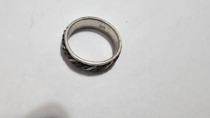 Inel argint 835 model împletit   rotativ   vintage ,foarte vechi.