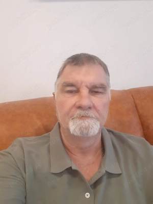 Caut un loc de munca in Bucuresti.