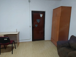 Camera la casa zona Centrala