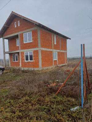 casă de vânzare  - imagine 3