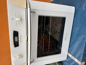 Cuptor incorporabil pe curent