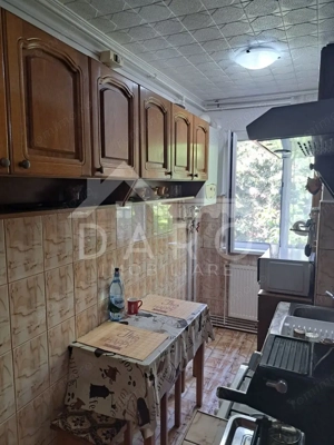 Apartament de vânzare - imagine 2