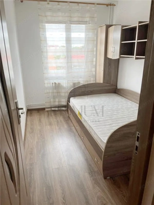 SAGULUI - 3 CAM - CENTRALA PROPRIE - ETAJ INTERMEDIAR - RENOVAT - ZONA LINISTITA - imagine 5