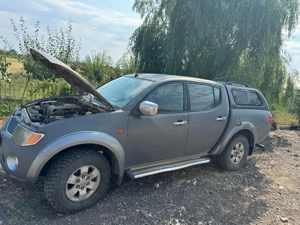 Vand Mitsubishi L200 - imagine 2