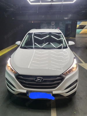 Vind Hyunday Tuscon 2017, 70 000 km ,benzina,  stare foarte buna. PRIMA INMATRICULARE 22.01.2018  - imagine 3