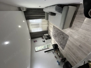 Vând apartament 2 camere , micro 6 - imagine 2