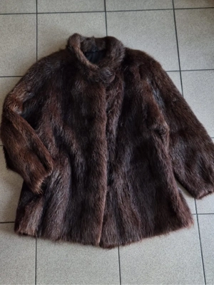 Haină de blană naturală