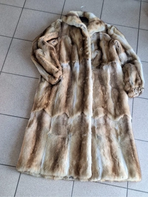 Haină de blană naturală 