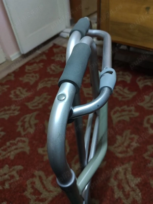 cadru mergător pliabil 