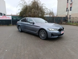 BMW Seria 5 530e 292 Cp Trapa - imagine 2