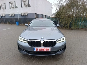 BMW Seria 5 530e 292 Cp Trapa