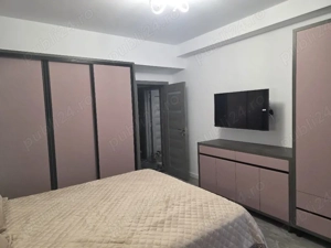 Apartament 2 camere , imobil nou, finisat modern, mobilat, utilat , 1 loc de parcare inclus   - imagine 2