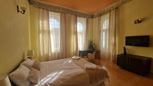 Apartament 3 camere, 2 bai, 130mp, parcare, PET friendly, centru Brasov, termen scurt lung