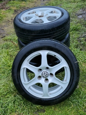 vând jante vw Rial 16" 5x112 cu anvelope vara 205/55 r16 - imagine 2