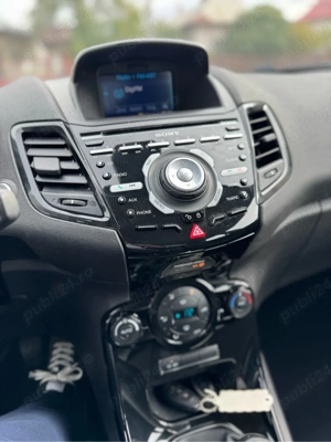 Ford Fiesta 1.5 diesel 2015 titanium - imagine 3