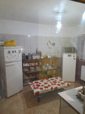 inchiriez camera la curte - imagine 2