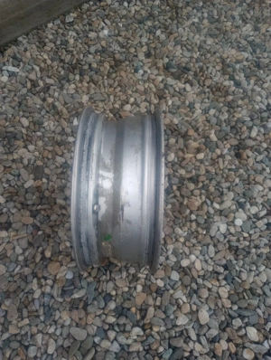 vând jantă aliaj pe 15 - imagine 5