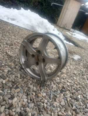 vând jantă aliaj pe 15 - imagine 4