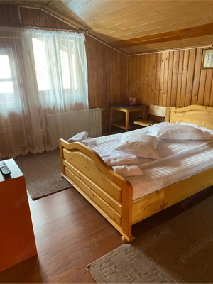 inchiriez casa de vacanta  - imagine 2