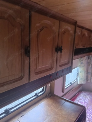 Vind rulotă foarte intretinuta - imagine 5