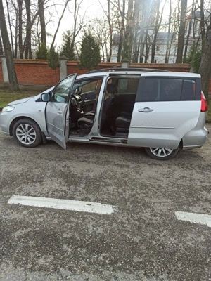 Mazda 5, 7 locuri - imagine 2