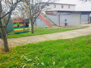 Hala   Depozit   Service auto (230m2) + Apartament (150m2) + 800 m2 teren in Dudovicesti-3km Craiova - imagine 3
