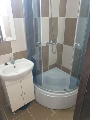 Hala   Depozit   Service auto (230m2) + Apartament (150m2) + 800 m2 teren in Dudovicesti-3km Craiova - imagine 9