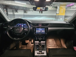 Skoda Superb 2021 - imagine 4