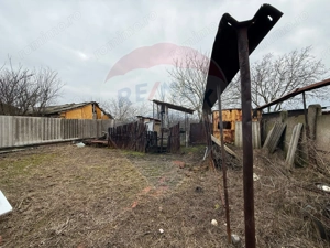 Casă / Vilă cu 3 camere de vânzare - imagine 8