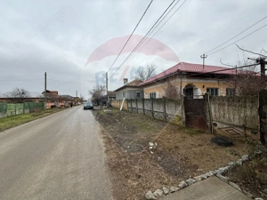 Casă / Vilă cu 3 camere de vânzare