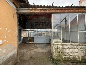 Casă / Vilă cu 3 camere de vânzare - imagine 6