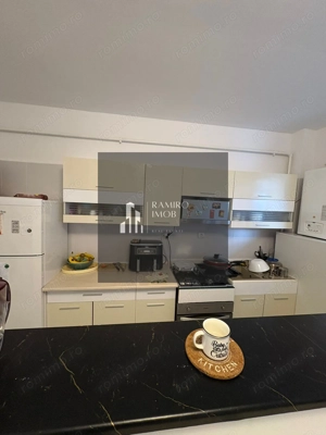 Apartament 2 camere 7 min metrou Aparatorii Patriei/centrala proprie
