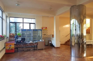 Hotel cu arhitectură montană deosebită poziționare premium Sâmbătă de Sus