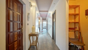 Apartament cu priveliște spre Tâmpa, Piața Unirii - imagine 8