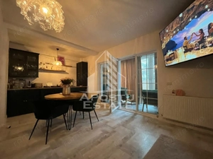 Apartament cu 3 camere, semidecomandat, in Dumbravita