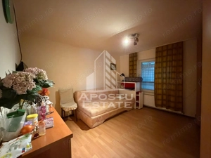 Duplex cu 3 camere, 2 bai, 2 bucatarii, teren 222 mp, zona Elisabetin - imagine 2