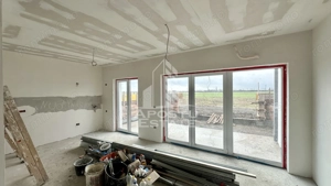 Apartamente de vanzare cu 4 camere si curte,  Torontalului Timisoara - imagine 2