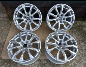 Vând 4 jante pe 17"
