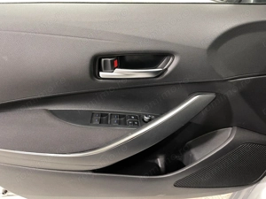 Toyota Corolla - imagine 18