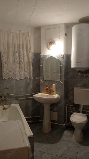 Apartament decomandat 2 camare etaj 1 - imagine 8