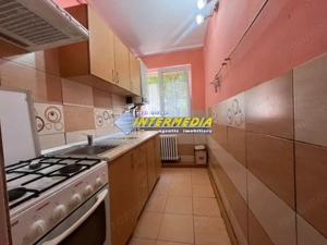 Apartament 2 camere 48 mp de vanzare in Centru mobilat - imagine 2